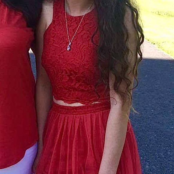Red 2 Piece Prom Dress - Picture 3 of 6